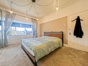 Photo 21- click for photo gallery